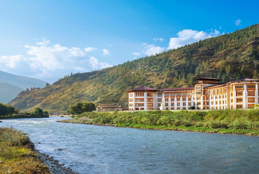 Le Meridien, Paro